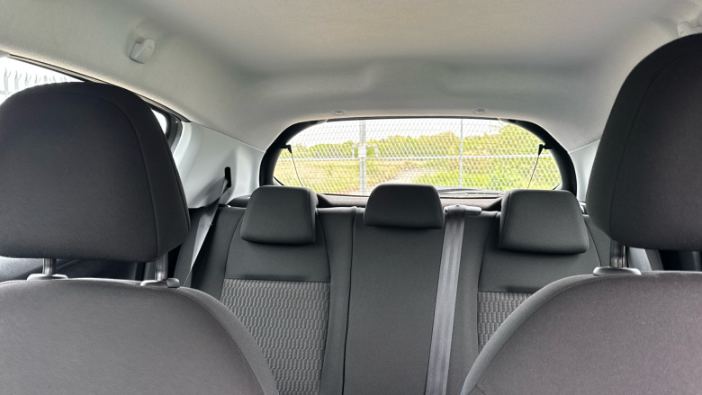 Peugeot 208 1.2 PureTech 82 Signature 5dr [Start Stop] Petrol Hatchback